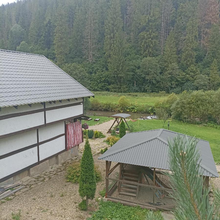 Khatyna U Dolyni Slavske Exterior photo